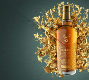 The Glenfiddich Whisky - 26 years old. Glenfiddich Grand Couronne. A single malt whisky