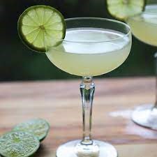 Daiquiri- 5 Easy Homemade Cocktail Recipes Women Will Love